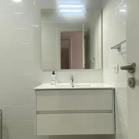 Apartamento Apartamento Cristianos 2min Playa Wifi Free *